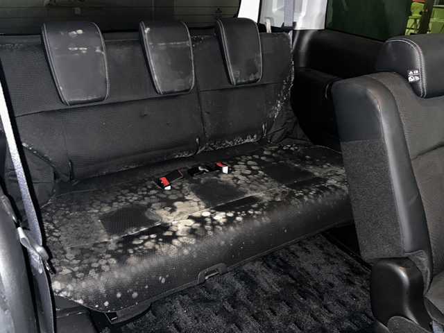 ホンダ ステップワゴン スパーダ Z クールスピリット 京都府 2013(平25)年 10.8万km ホワイトオーキッドパール 〇ワンオーナー/〇純正ナビ/〇スマートキー/〇ドライブレコーダー/〇フロアマット/両側パワースライドドア