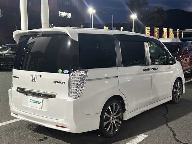ホンダ ステップワゴン スパーダ Z クールスピリット 京都府 2013(平25)年 10.8万km ホワイトオーキッドパール 〇ワンオーナー/〇純正ナビ/〇スマートキー/〇ドライブレコーダー/〇フロアマット/両側パワースライドドア