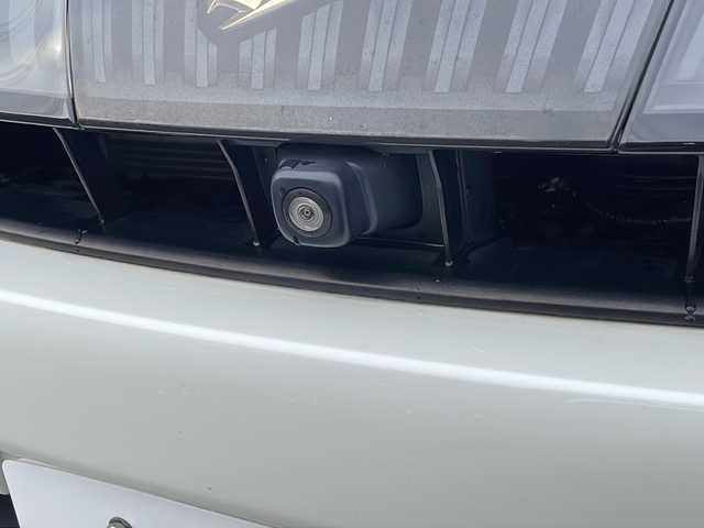 トヨタ ハリアー ハイブリッド プレミアム アドバンスドP 三重県 2015(平27)年 11.9万km ホワイトパールクリスタルシャイン 純正メーカーOPナビ/CD/DVD/フルセグTV/Bluetooth/AUX/全方位カメラ/JBLサウンド/革調シートカバー/D席パワーシート/前後ドライブレコーダー/レーンディパーチャーアラート/インテリジェントクリアランスソナー/プリクラッシュセーフティ/クルーズコントロール/パワーバックドア/純正フロアマット/ドアバイザー/プッシュスタート/純正ラゲッジマット/純正18インチアルミ