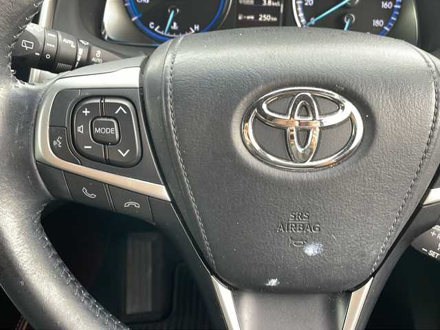 トヨタ ハリアー ハイブリッド プレミアム アドバンスドP 三重県 2015(平27)年 11.9万km ホワイトパールクリスタルシャイン 純正メーカーOPナビ/CD/DVD/フルセグTV/Bluetooth/AUX/全方位カメラ/JBLサウンド/革調シートカバー/D席パワーシート/前後ドライブレコーダー/レーンディパーチャーアラート/インテリジェントクリアランスソナー/プリクラッシュセーフティ/クルーズコントロール/パワーバックドア/純正フロアマット/ドアバイザー/プッシュスタート/純正ラゲッジマット/純正18インチアルミ