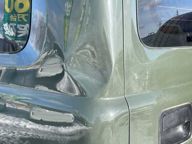 スズキ ジムニー XG 道央・札幌 2019(平31)年 15.3万km ジャングルグリーン ４WD/純正SDナビ/AM/FM/BT/SD/CD/DVD/フルセグ/衝突被害軽減ブレーキ/横滑り防止装置/ダウンヒルアシストコントロール/センターデフロック/レーンキープアシスト/バックカメラ/革巻きステアリング/リモコンキー/ハロゲンヘッドライト/オートライト/ヘッドライトレベライザー/純正フロアマット/ドアバイザー/ルーフレール/社外AW付夏タイヤ積込/185/85/R16/2023年/山6mm