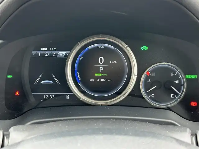 レクサス ＲＸ 450h Fスポーツ 群馬県 2022(令4)年 3.1万km ホワイトノーヴァガラスフレーク 純正メモリーナビ/（AM/FM/DISC/USB/Bluetooth/フルセグTV）/Lexus Safty System+/・プリクラッシュセーフティシステム/・レーントレーシングアシスト/・アダプティブハイビームシステム/・レーダークルーズコントロール/・ロードサインアシスト/・先行車発進告知機能/・ブラインドスポットモニター/パノラミックモニター/サンルーフ/ヘッドアップディスプレイ/Fスポ専用ステアリング/パドルシフト/ステアリングスイッチ/ステアリングヒーター/追従クルコン/ECO/NORMAL/SPORT切替/電子パーキングブレーキ/オートブレーキホールド/LEDヘッドライト/LEDフォグランプ/オートライト/オートハイビーム/オートワイパー/電格ウインカーミラー/ドアミラーヒーター/D+N席エアシート＆シートヒーター/D席シートメモリー機能付きパワーシート/純正自動防眩ミラー/純正フロアマット/純正20インチアルミ/アルミスポーツペダル/リアサンシェード/ビルトインETC2.0/バニティミラー/保証書/取扱説明書/スペアキー