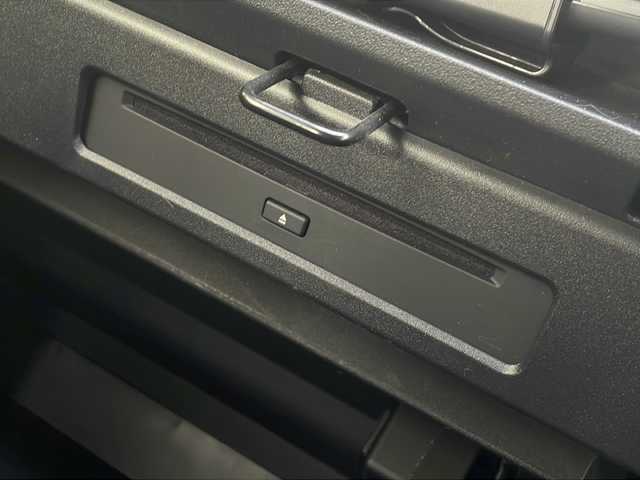 トヨタ シエンタ ハイブリッド Z 神奈川県 2023(令5)年 1万km プレシャスホワイトパール ワンオーナー/純正ディスプレイオーディオ/(FM/AM/CD/DVD/BT/USB/Miracast)/バックカメラ/フリップダウンモニター/両側パワースライドドア/レーダークルーズコントロール/ETC/レーンキープアシスト/BSM/スペアキー/衝突被害軽減ブレーキ/純正AW