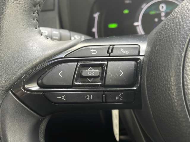 トヨタ シエンタ ハイブリッド Z 神奈川県 2023(令5)年 1万km プレシャスホワイトパール ワンオーナー/純正ディスプレイオーディオ/(FM/AM/CD/DVD/BT/USB/Miracast)/バックカメラ/フリップダウンモニター/両側パワースライドドア/レーダークルーズコントロール/ETC/レーンキープアシスト/BSM/スペアキー/衝突被害軽減ブレーキ/純正AW