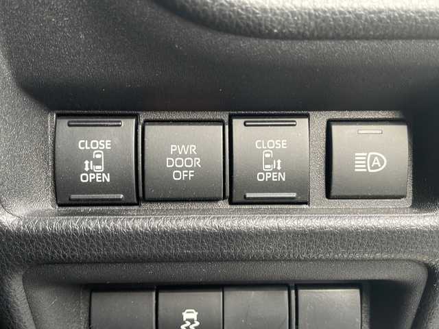 トヨタ シエンタ ハイブリッド Z 神奈川県 2023(令5)年 1万km プレシャスホワイトパール ワンオーナー/純正ディスプレイオーディオ/(FM/AM/CD/DVD/BT/USB/Miracast)/バックカメラ/フリップダウンモニター/両側パワースライドドア/レーダークルーズコントロール/ETC/レーンキープアシスト/BSM/スペアキー/衝突被害軽減ブレーキ/純正AW