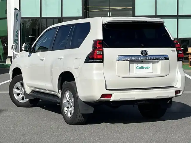 トヨタ ランドクルーザー プラド TX Lパッケージ 奈良県 2020(令2)年 2.4万km ホワイトパールクリスタルシャイン 純正９インチナビ（NSZT-Y68T）/（フルセグ／ＢＴ／ＣＤ／ＤＶＤ）/ベージュレザーシート/レーダークルーズコントロール/バックカメラ/プリクラッシュセーフティ/レーンキープアシスト/前席パワーシート/前席シートヒーター/エアーシート/LEDヘッドライト/ヘッドライトウォッシャー/ETC/純正17インチAW/保証書/取り扱い説明書/スペアキーX１