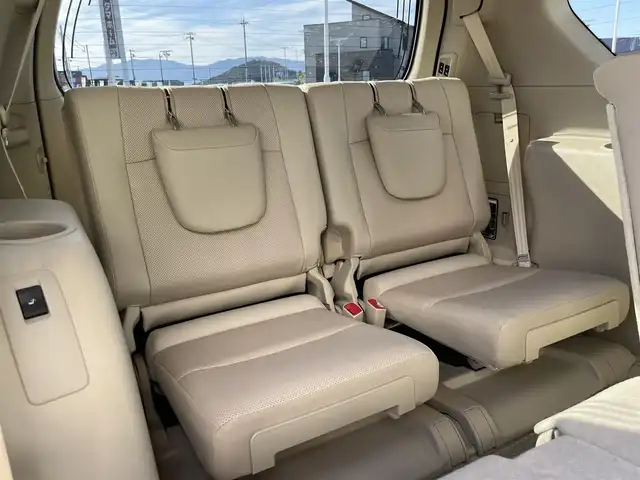 トヨタ ランドクルーザー プラド TX Lパッケージ 奈良県 2020(令2)年 2.4万km ホワイトパールクリスタルシャイン 純正９インチナビ（NSZT-Y68T）/（フルセグ／ＢＴ／ＣＤ／ＤＶＤ）/ベージュレザーシート/レーダークルーズコントロール/バックカメラ/プリクラッシュセーフティ/レーンキープアシスト/前席パワーシート/前席シートヒーター/エアーシート/LEDヘッドライト/ヘッドライトウォッシャー/ETC/純正17インチAW/保証書/取り扱い説明書/スペアキーX１