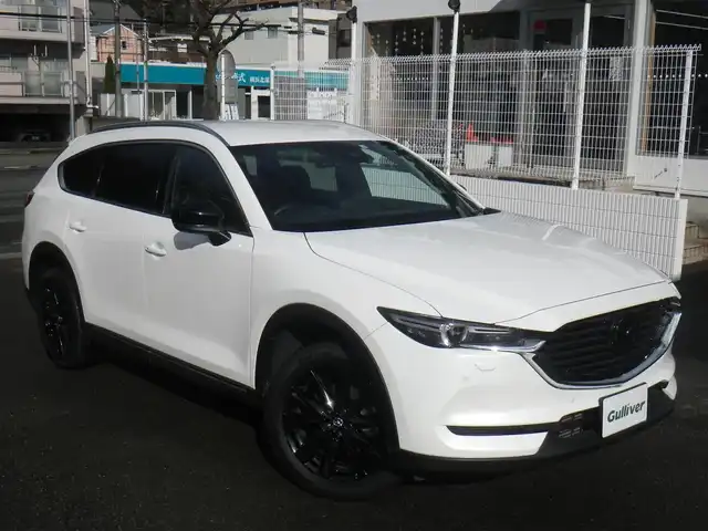 マツダ ＣＸ－８ XD ブラックトーンエディション 神奈川県 2022(令4)年 3.7万km スノーフレイクホワイトパールマイカ 4WD/メーカーOPルーフレール/メーカーOPサイドシルプロテクター/純正SDナビ　フルセグTV/（Bluetooth/USBx2/スマートフォン連携）/360°ビューモニター/クリアランスソナー/パワーバックドア/レーダークルーズ/ハーフレザーシート/前席/2列目シートヒーター/前席パワーシート（運転席メモリー付）/純正前後ドライブレコーダー/ステアリングヒーター/アドバンスドスマートシティブレーキ/ブラインドスポット/スマートブレーキサポート/レーンキープアシスト/アダプティブLEDヘッドランプ/アクティブドライビングディスプレイ/交通標識認識システム/ドライバーアテンションアラート/車線逸脱警報システム/ワイヤレス充電器/2列目3列目USB充電端子/アドバンストキーx2/リアドアサンシェード/ETC/取説書/保証書/点検記録（全てマツダディーラーで実施）/  R4/12　R5/9  R6/2/ R6/8  R7/2