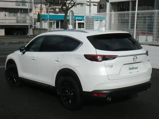 マツダ ＣＸ－８ XD ブラックトーンエディション 神奈川県 2022(令4)年 3.7万km スノーフレイクホワイトパールマイカ 4WD/メーカーOPルーフレール/メーカーOPサイドシルプロテクター/純正SDナビ　フルセグTV/（Bluetooth/USBx2/スマートフォン連携）/360°ビューモニター/クリアランスソナー/パワーバックドア/レーダークルーズ/ハーフレザーシート/前席/2列目シートヒーター/前席パワーシート（運転席メモリー付）/純正前後ドライブレコーダー/ステアリングヒーター/アドバンスドスマートシティブレーキ/ブラインドスポット/スマートブレーキサポート/レーンキープアシスト/アダプティブLEDヘッドランプ/アクティブドライビングディスプレイ/交通標識認識システム/ドライバーアテンションアラート/車線逸脱警報システム/ワイヤレス充電器/2列目3列目USB充電端子/アドバンストキーx2/リアドアサンシェード/ETC/取説書/保証書/点検記録（全てマツダディーラーで実施）/  R4/12　R5/9  R6/2/ R6/8  R7/2