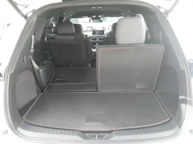 マツダ ＣＸ－８ XD ブラックトーンエディション 神奈川県 2022(令4)年 3.7万km スノーフレイクホワイトパールマイカ 4WD/メーカーOPルーフレール/メーカーOPサイドシルプロテクター/純正SDナビ　フルセグTV/（Bluetooth/USBx2/スマートフォン連携）/360°ビューモニター/クリアランスソナー/パワーバックドア/レーダークルーズ/ハーフレザーシート/前席/2列目シートヒーター/前席パワーシート（運転席メモリー付）/純正前後ドライブレコーダー/ステアリングヒーター/アドバンスドスマートシティブレーキ/ブラインドスポット/スマートブレーキサポート/レーンキープアシスト/アダプティブLEDヘッドランプ/アクティブドライビングディスプレイ/交通標識認識システム/ドライバーアテンションアラート/車線逸脱警報システム/ワイヤレス充電器/2列目3列目USB充電端子/アドバンストキーx2/リアドアサンシェード/ETC/取説書/保証書/点検記録（全てマツダディーラーで実施）/  R4/12　R5/9  R6/2/ R6/8  R7/2