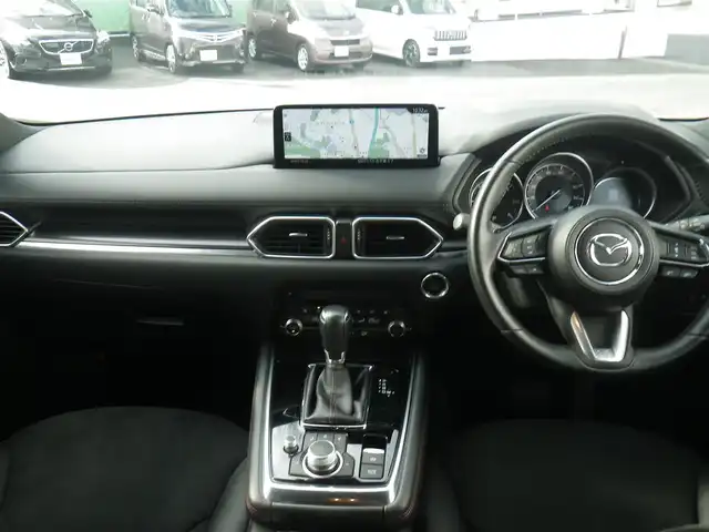 マツダ ＣＸ－８ XD ブラックトーンエディション 神奈川県 2022(令4)年 3.7万km スノーフレイクホワイトパールマイカ 4WD/メーカーOPルーフレール/メーカーOPサイドシルプロテクター/純正SDナビ　フルセグTV/（Bluetooth/USBx2/スマートフォン連携）/360°ビューモニター/クリアランスソナー/パワーバックドア/レーダークルーズ/ハーフレザーシート/前席/2列目シートヒーター/前席パワーシート（運転席メモリー付）/純正前後ドライブレコーダー/ステアリングヒーター/アドバンスドスマートシティブレーキ/ブラインドスポット/スマートブレーキサポート/レーンキープアシスト/アダプティブLEDヘッドランプ/アクティブドライビングディスプレイ/交通標識認識システム/ドライバーアテンションアラート/車線逸脱警報システム/ワイヤレス充電器/2列目3列目USB充電端子/アドバンストキーx2/リアドアサンシェード/ETC/取説書/保証書/点検記録（全てマツダディーラーで実施）/  R4/12　R5/9  R6/2/ R6/8  R7/2