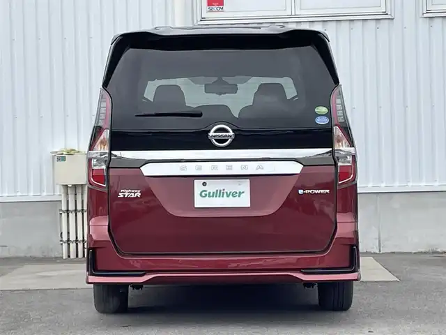 日産 セレナ e－パワー ハイウェイスター G 愛媛県 2019(令1)年 4.8万km マルーンレッド 2トーン 純正ナビ/(Bluetooth/CD/SD/DVD/USB/AUX/フルセグ)/プロパイロット/ビルトインETC/アラウンドビューカメラ/デジタルインナーミラー/前方ドライブレコーダー/フリップダウンモニター/純正15インチアルミホイール/レーンキープアシスト/オートライト/オートマチックハイビーム/レザーシート/シートヒーター/ステアリングヒーター/プッシュスタート/スマートキー/LEDヘッドライト/フォグランプ/電動パーキングホールド/オートブレーキホールド/横滑り防止装置/盗難防止装置/衝突被害軽減ブレーキ/純正ドアバイザー/純正フロアマット/電動格納ミラー/リアロールサンシェード