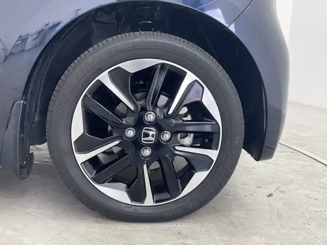 ホンダ Ｎ ＯＮＥ プレミアム ツアラー 群馬県 2019(令1)年 1.9万km ミッドナイトブルービームM 純正ナビ　バックカメラ　ビルトインＥＴＣ　ハーフレーザーシート　革巻きステアリング　パドルシフト　衝突被害軽減ブレーキ　クルーズコントロール　ステアリングスイッチ　フォグランプ　スマートキー　禁煙車