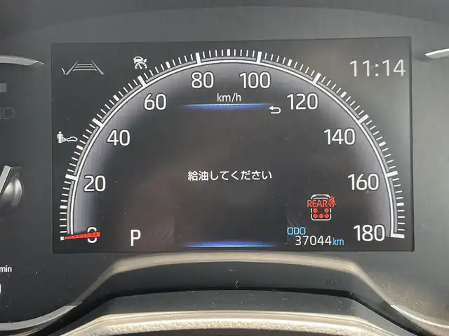 トヨタ ヴォクシー S－Z 福岡県 2023(令5)年 3.7万km ホワイトパールクリスタルシャイン トヨタセーフティセンス搭載/純正10.5インチディスプレイオーディオナビ/（BT/USB/HDMI/Miracast/FM/AM）/フルセグTV/バックカメラ/ビルトインETC2.0/ステアリングスイッチ/ドライブレコーダー前後/両側パワースライドドア/シートヒーター（D＋N）/ハーフレザシート/純正フロアマット/純正アルミホイール/ドアバイザー/プッシュスタート/スマートキー/取扱説明書