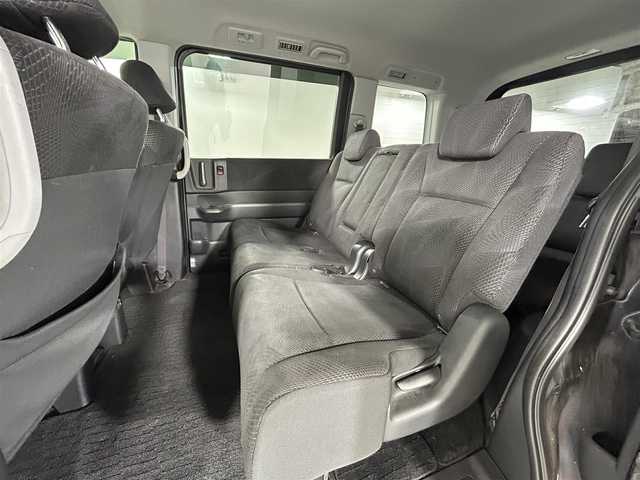 ホンダ ステップワゴン スパーダ Z 佐賀県 2010(平22)年 14.7万km プレミアムブラキッシュパール 純正7インチナビ/CD/DVD/MSV/バックカメラ /ビルトインETC/両側パワースライドドア/パドルシフト/純正16インチアルミホイール/純正フロアマット/HIDライト/フォグライト /オートライト/スマートキー/スペアキー