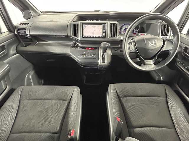 ホンダ ステップワゴン スパーダ Z 佐賀県 2010(平22)年 14.7万km プレミアムブラキッシュパール 純正7インチナビ/CD/DVD/MSV/バックカメラ /ビルトインETC/両側パワースライドドア/パドルシフト/純正16インチアルミホイール/純正フロアマット/HIDライト/フォグライト /オートライト/スマートキー/スペアキー