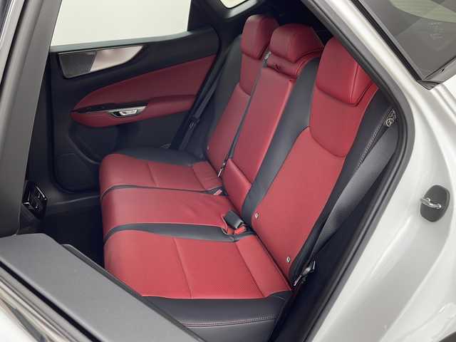 レクサス ＮＸ 350h Fスポーツ 兵庫県 2023(令5)年 0.4万km ホワイトノーヴァガラスフレーク ・4WD/・マークレビンソン/・ムーンルーフ/・TRDエアロ/・Lexus Teammate/・アドバンスドパーク/・Lexus Safety System ＋/・プリクラッシュセーフティ/・緊急時操舵支援（アクティブ操舵機能）/・レーンディバチャーアラート/・フロントクロストラフィックアラート/・オートマチックハイビーム/・アダプティブハイビームシステム/・レーダークルーズコントロール/・先行車発進告知機能/・誤発進抑制機能/・クリアランスソナー/・純正14インチナビ＆フルセグ＆BT＆USB＆Miracast/・パノラマミックビューモニター/・デジタルインナーミラー/・ハンズフリー機能付きパワーバックドア/・BSM/・HUD/・赤革シート/・前席シートヒーター/・前席ベンチレーション/・ステアリングヒーター/・ステアリングスイッチ/・ビルトインETC2.0/・AC100V/・電動パーキング/・社外レーダー/・オートホールド/・電動パーキング/・パドルシフト/・スマートキー/・スペアキー/・プッシュスタート/・3眼LED/・フォグ/・純正20インチアルミホイール