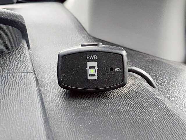 トヨタ ノア Si 岩手県 2011(平23)年 11.5万km ブラック 社外メモリナビ/Bluetooth/CD/フルセグTV/フリップダウンモニター/ETC/純正フロアマット/プッシュスタート/オートライト