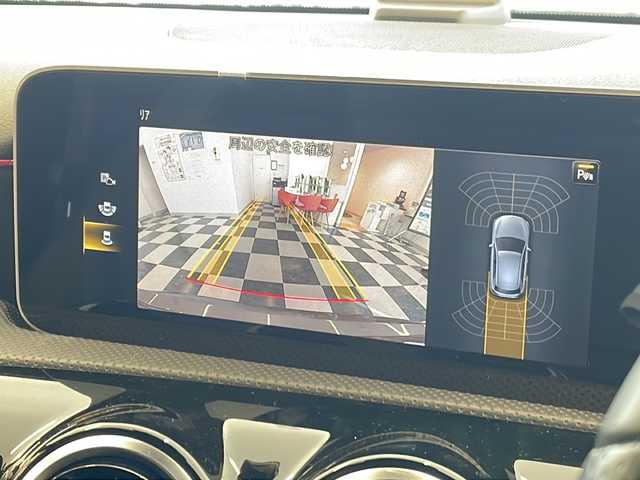 メルセデス・ベンツ Ｍ・ベンツ Ａ２００ｄ AMGライン 岐阜県 2019(令1)年 5.8万km マウンテングレー アクティブステアリングアシスト/アクティブレーンキープアシスト/道路標識アシスト/アクティブブレーキ/アクティブブラインドスポットアシスト/アテンションアシスト/レーンチェンジアシスト/インテリジェントライトシステム/ディストロニック・プラス/ロケイタ―ライティング/音声アシスト/置くだけ充電/アイドリングストップ/パドルシフト/電子パーキング/セレクトレバー/ハーフレザー/パワーシート/シートヒーター/ドライブレコーダー/ビルトインETC2.0/LEDヘッドライト