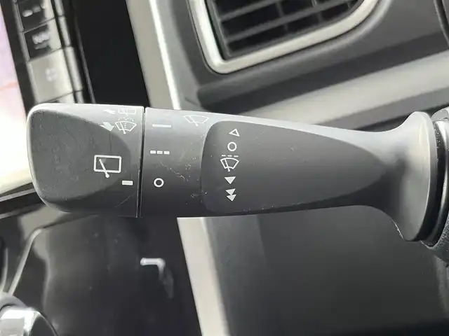 ダイハツ タント X ターボ SAⅢ 三重県 2017(平29)年 7.3万km ファイアークォーツレッドM 純正ナビ（Bluetooth/AM/FM/SD/CD/DVD/地デジTV）/純正ナビ装着用アップグレードパック（バックカメラ/6スピーカー/オーディオステアリングスイッチ/GPSアンテナ）/ETC/運転席シートヒーター/パワースライドドア（助手席側）/スライドドアイージークローザー（運転席側）/スマートアシスト3(衝突回避支援ブレーキ/衝突警報(対車両・歩行者)/車線逸脱警報/誤発進抑制制御/先行車発進お知らせ/オートハイビーム/リアコーナーセンサー/VSC/TRC)/ブラックインテリアパック（ブラック内装/中央エアコン吹き出し口シルバー加飾/エアコン吹き出し口ノブメッキ加飾/前席メッキインサイドドアハンドル/SRSサイドエアバック/ブラックファブリックシート）/eco IDLEシステム（アイドリングストップ機構）/フロントフォグランプ/自発光式アナログメーター/マルチインフォメーションディスプレイ/エコドライブアシスト照明/プレミアムシャインブラックセンターパネル/オートエアコン/リアヒーターダクト/スペアキー