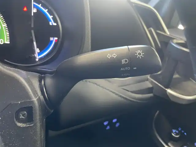 トヨタ ヴォクシー ハイブリッド S－Z 静岡県 2023(令5)年 7.2万km ホワイトパールクリスタルシャイン 純正ナビ/後席モニター/・フルセグTV/・Bluetooth接続/・USB入力端子/GRエアロ/４WD/トヨタセーフティーセンス/全方位カメラ/デジタルインナーミラー/パークアシスト/追従クルコン/BSM/HUD/電動パーキングブレーキ/オートブレーキホールド/両側パワスラ/プッシュスタート/スマートキー/前席＆２列目シートヒーター/パワーバックドア/ETC2.0/ドラレコ/LEDオートライト/オートハイビーム/取扱説明書/保証書