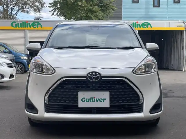 トヨタ シエンタ G 道央・札幌 2019(令1)年 4.6万km ホワイトパールクリスタルシャイン 純正SDナビ(フルセグ、FM、AM、CD、DVD、BT、SD)/両側パワースライドドア/バックカメラ/プリクラッシュセーフティー/レーンディパーチャーアラート/パーキングサポートブレーキ/コーナーセンサー(F/R)/オートマチックハイビーム/アイドリングストップ/ステアリングスイッチ/3列シート/純正ドライブレコーダー/プッシュスタート/ETC/保証書、取説有/スペアキー×1