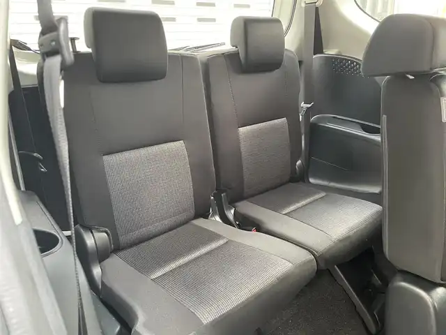 トヨタ シエンタ G 道央・札幌 2019(令1)年 4.6万km ホワイトパールクリスタルシャイン 純正SDナビ(フルセグ、FM、AM、CD、DVD、BT、SD)/両側パワースライドドア/バックカメラ/プリクラッシュセーフティー/レーンディパーチャーアラート/パーキングサポートブレーキ/コーナーセンサー(F/R)/オートマチックハイビーム/アイドリングストップ/ステアリングスイッチ/3列シート/純正ドライブレコーダー/プッシュスタート/ETC/保証書、取説有/スペアキー×1