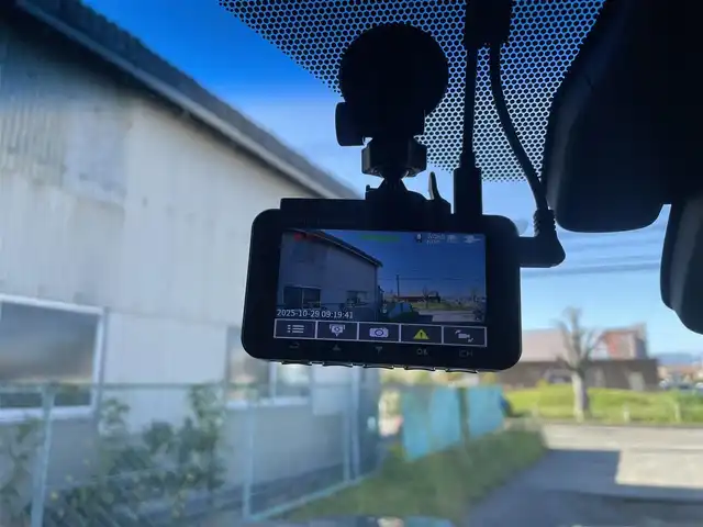 トヨタ ランドクルーザー プラド TX-L 70thアニバーサリーLTD 福岡県 2021(令3)年 4.2万km ブラック 純正ナビ　ＢＴ　サンルーフ　茶革シート　全方位カメラ　ＢＳＭ　ＬＥＤ　ビルトインＥＴＣ２．０　全方位カメラ　レーダークルーズコントロール　レーンキープアシスト　衝突軽減　オートライト　オートハイビーム　ドラレコ　パワーシート　エアーシート　シートヒーター