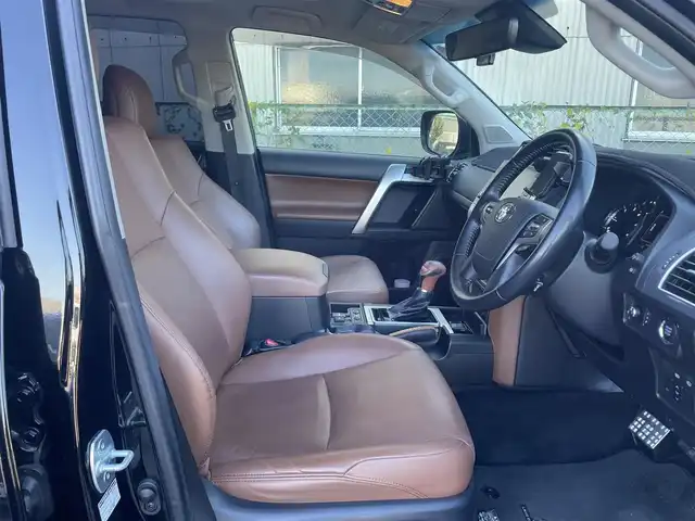 トヨタ ランドクルーザー プラド TX-L 70thアニバーサリーLTD 福岡県 2021(令3)年 4.2万km ブラック 純正ナビ　ＢＴ　サンルーフ　茶革シート　全方位カメラ　ＢＳＭ　ＬＥＤ　ビルトインＥＴＣ２．０　全方位カメラ　レーダークルーズコントロール　レーンキープアシスト　衝突軽減　オートライト　オートハイビーム　ドラレコ　パワーシート　エアーシート　シートヒーター