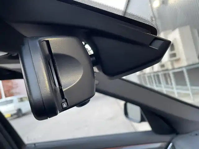 ＢＭＷ Ｘ１ xDrive 20i Xライン 青森県 2016(平28)年 5.5万km 茶 純正HDDナビ/(CD/DVD/Bluetooth/AM/FM)/USB入力端子/バックカメラ/電動パノラマサンルーフ/ドライビングアシスト/・車線逸脱警報システム/・衝突回避/・衝突軽減ブレーキ/パーキングアシスト/クルーズコントロール/LEDヘッドライト/オートライト/レザーシート/シートヒーター/パークディスタンスコントロール/純正19インチAW/オートマチックデールゲート/ドライブレコーダー/ミラー一体型ETC/ルーフレール/スマートキー/スペアキー/純正フロアマット/チェスナットブロンズカラー(C29)