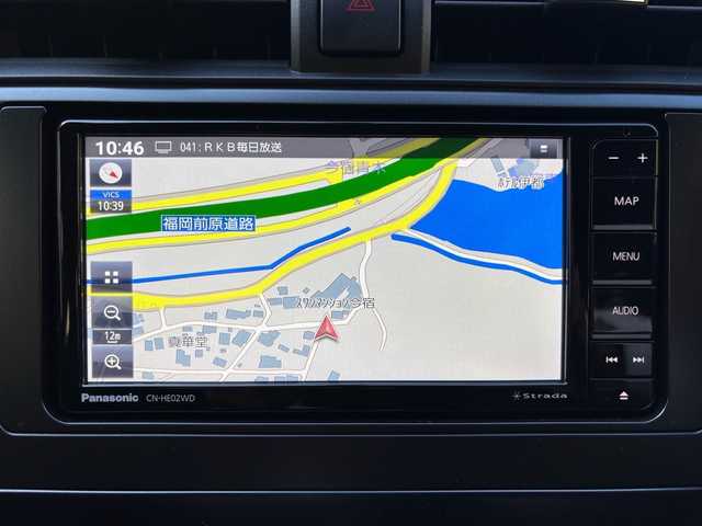 トヨタ ＧＲ８６ RZ 福岡県 2024(令6)年 0.7万km クリスタルホワイトパール 純正ナビ/Bluetooth/TV(フルセグ）/AM/FM/USB/iPod/SD/DISC/ハンズフリー/クルーズコントロール/オートライト/電動格納ミラー/横すべり/プリクラッシュ/レーン逸脱警報システム/シートヒーター（D/N)/レーンキープアシスト/プッシュスタート