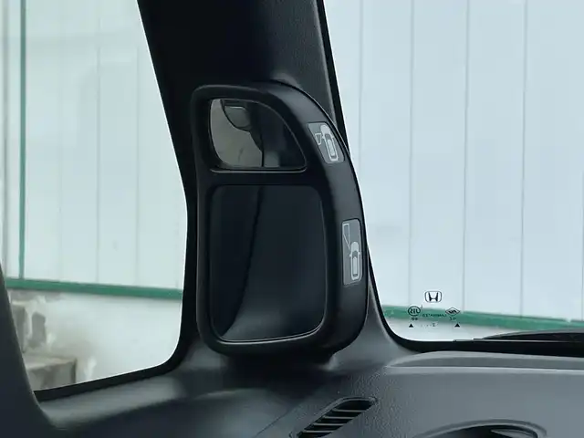 ホンダ Ｎ ＢＯＸ カスタム G ターボパッケージ 山梨県 2012(平24)年 12.3万km クリスタルブラックパール 純正メモリーナビ（VXM-128VS）/CD/DVD/FM/AM/TV/両側パワースライドドア/ETC/クルーズコントロール/パドルシフト/横滑り防止装置/純正15インチアルミホイール/スペアキー/取扱説明書/ステアリングスイッチ/プッシュスタート/スマートキー/オートライト/フォグランプ/ドアバイザー/ウィンカーミラー/ISOFIX
