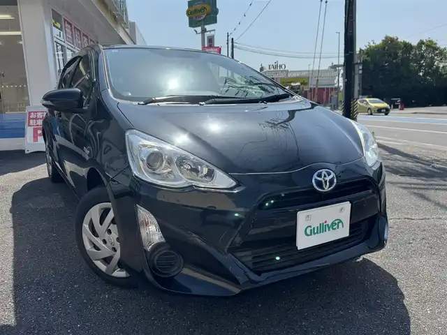 トヨタ アクア S 愛知県 2015(平27)年 6.5万km ブラックマイカ ユーザー買取車/取説/手帳/保証書/ストラーダナビ/TV/Bluetooth/コーナーセンサー/ビルトインETC/リモコンキー