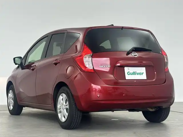 日産 ノート XVセレ +セーフ 愛知県 2015(平27)年 5万km ラディアントレッド 純正SDナビ　/レーンキープアシスト　/アラウンドビューモニター　/コーナーセンサー　/バックカメラ　/スマートキー　/自動防眩ミラー　/AAC/ETC