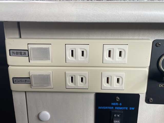トヨタ ハイエース GL 福岡県 2012(平24)年 6.7万km ホワイト Panasonic製ナビ（CN-MW240D）/（AM/FM/CD/DVD/ワンセグTV）/片側スライドドア/ETC/後付けカーテン/電動格納ミラー/AC100V/ドアバイザー/オートライト/ABS/社外15インチアルミホイール/スペアキー×１/保証書/取扱説明書