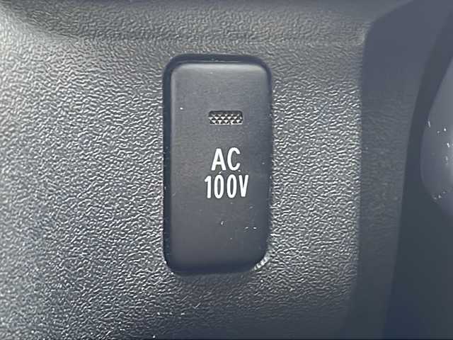 トヨタ ハイエース GL 福岡県 2012(平24)年 6.7万km ホワイト Panasonic製ナビ（CN-MW240D）/（AM/FM/CD/DVD/ワンセグTV）/片側スライドドア/ETC/後付けカーテン/電動格納ミラー/AC100V/ドアバイザー/オートライト/ABS/社外15インチアルミホイール/スペアキー×１/保証書/取扱説明書