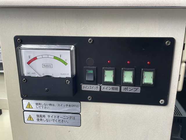 トヨタ ハイエース GL 福岡県 2012(平24)年 6.7万km ホワイト Panasonic製ナビ（CN-MW240D）/（AM/FM/CD/DVD/ワンセグTV）/片側スライドドア/ETC/後付けカーテン/電動格納ミラー/AC100V/ドアバイザー/オートライト/ABS/社外15インチアルミホイール/スペアキー×１/保証書/取扱説明書