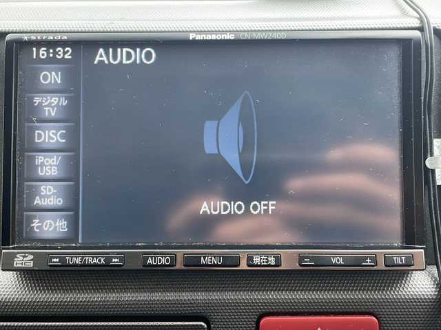 トヨタ ハイエース GL 福岡県 2012(平24)年 6.7万km ホワイト Panasonic製ナビ（CN-MW240D）/（AM/FM/CD/DVD/ワンセグTV）/片側スライドドア/ETC/後付けカーテン/電動格納ミラー/AC100V/ドアバイザー/オートライト/ABS/社外15インチアルミホイール/スペアキー×１/保証書/取扱説明書