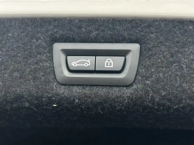 ＢＭＷ ５２３ｄ Mスポーツ 茨城県 2017(平29)年 6.3万km アルピンホワイトⅢ ハイラインP /黒革 /シ-トヒーター /360°C /ナビ /TV /ドライビングアシストプラス /ACC /LDW /LCW /CTW /アダプティブLED /パワートランク /パドルシフト /ETC2.0 /純正19インチAW /メモリー付パワーシート /ドラレコ /禁煙車