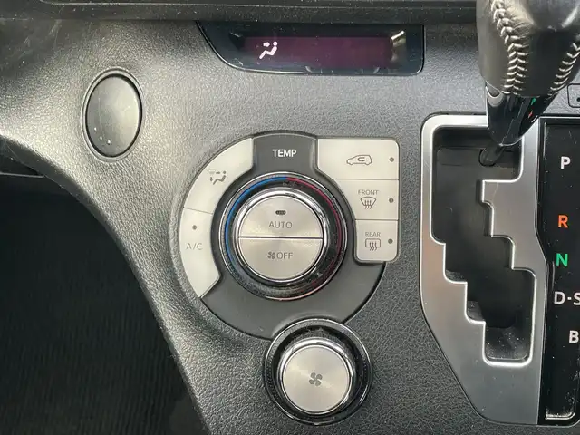 トヨタ シエンタ G 神奈川県 2016(平28)年 7.9万km ホワイトパールクリスタルシャイン 純正ＳＤナビ　/フルセグＴＶ　/両側パワースライドドア　/バックカメラ　/ＥＴＣ２．０　/レーンキープアシスト/モデリスタエアロ　/純正アルミホイール　/プッシュスタート　/スマートキー　/電動格納ミラー　/衝突被害軽減システム