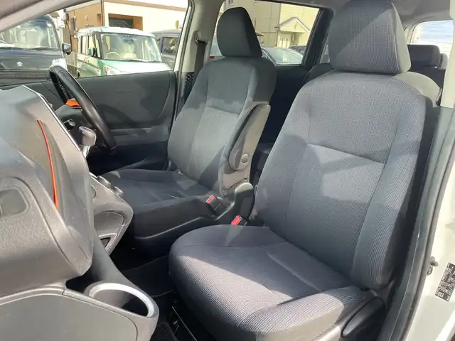 トヨタ シエンタ G 神奈川県 2016(平28)年 7.9万km ホワイトパールクリスタルシャイン 純正ＳＤナビ　/フルセグＴＶ　/両側パワースライドドア　/バックカメラ　/ＥＴＣ２．０　/レーンキープアシスト/モデリスタエアロ　/純正アルミホイール　/プッシュスタート　/スマートキー　/電動格納ミラー　/衝突被害軽減システム