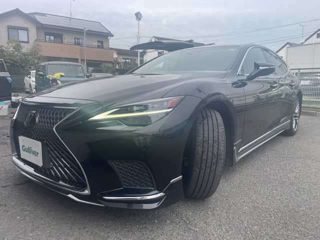 レクサス ＬＳ 500 バージョンL 神奈川県 2022(令4)年 3.2万km グラファイトブラックガラスフレーク １２．３インチ純正メモリーナビ/フルセグＴＶ/Bluetooth/CD/DVD再生機能/AUX/本革シート/パワーシート/Mark Levinson/シートヒーター/エアシート/オットマン/レクサスセーフティシステム/クルコン追従有/レーンキープアシスト/ＢＳＭ/ＨＵＤ/アラウンドビューモニター/禁煙/ドライブレコーダー/３眼ＬＥＤヘッドライト/オートライト/オートマチックハイビーム/デジタルインナーミラー/電動格納ウィンカーミラー/電動サンシェード/電動リアゲート/ナノイー/純正AW20インチ/Wサイドエアバッグ/ワンオーナー