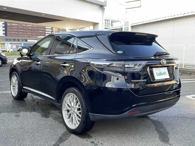 トヨタ ハリアー エレガンス 福岡県 2015(平27)年 15.3万km ブラック ＡＬＰＩＮＥ製ナビ【ＥＸ９－ＨＡ】/　Ｂｌｕｅｔｏｏｔｈ／フルセグＴＶ／ＣＤ／ＤＶＤ／ラジオ　/運転席パワーシート　/ハーフレザーシート　/バックカメラ　/ＭＴモード付ＡＴ車　/カーテンエアバッグ/ロクサーニ製20インチアルミホイール/スマートキー/プッシュスタート/フロアマット/横滑り防止装置/オートライト/保証書/取扱説明書