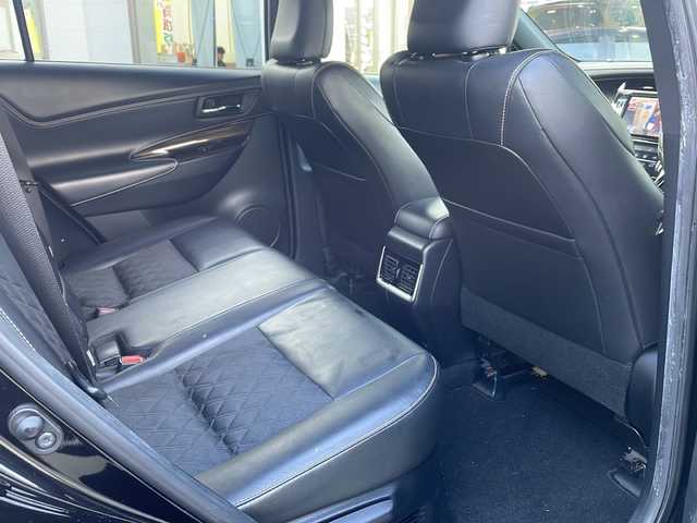 トヨタ ハリアー エレガンス 福岡県 2015(平27)年 15.3万km ブラック ＡＬＰＩＮＥ製ナビ【ＥＸ９－ＨＡ】/　Ｂｌｕｅｔｏｏｔｈ／フルセグＴＶ／ＣＤ／ＤＶＤ／ラジオ　/運転席パワーシート　/ハーフレザーシート　/バックカメラ　/ＭＴモード付ＡＴ車　/カーテンエアバッグ/ロクサーニ製20インチアルミホイール/スマートキー/プッシュスタート/フロアマット/横滑り防止装置/オートライト/保証書/取扱説明書