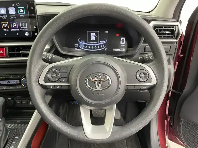 トヨタ ライズ G 富山県 2022(令4)年 3.5万km ファイアークォーツレッドM 純正9型ディスプレイオーディオ/（AM/FM/BT/USB/HDMI/フルセグ）/バックカメラ/ドライブレコーダー/ETC/シートヒーター/衝突被害軽減システム/コーナーセンサー/横滑り防止装置/アイドリングストップ/純正アルミホイール/純正フロアマット/オートLEDライト/オートマチックハイビーム/ステアリングスイッチ/電動格納ミラー/スマートキー/スペアキー