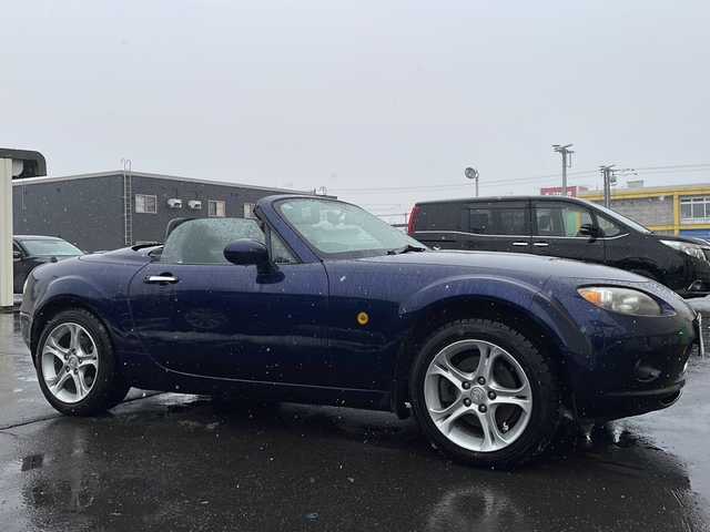 マツダ ロードスター RS RHT 道北・旭川 2008(平20)年 11.4万km ストーミーブルーマイカ /禁煙車//社外メモリナビ/CD/DVD/SD/BT/AUX/TV//ETC//社外ドライブレコーダー//純正フロアマット//電動格納ミラー//リモコンキー//純正16インチアルミホイール//HIDヘッドライト//取扱説明書//保証書