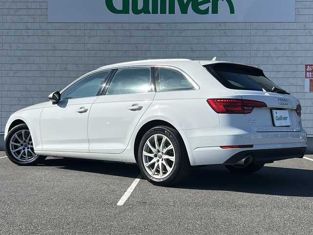 アウディ Ａ４ 2．0TFSI 栃木県 2016(平28)年 4.7万km 白 MMIナビ（Multi Media Interface）/Bluetooth/TV/CD/DVD/AUX/ドライブレコーダー/ETC/アウディプレセンスシティ/アダプティブクルーズコントロール/トラフィックジャムアシスト/アウディアクティブレーンアシスト/アウディサイドアシスト/リアビューカメラ/パーキングアシスト/電動パーキング/オートオールド/パドルシフト/電動パワーバックドア/ルーフレール/ウィンカーミラー/LEDヘッドライト/プッシュスタート/スマートキー(スペアキー有)