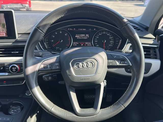 アウディ Ａ４ 2．0TFSI 栃木県 2016(平28)年 4.7万km 白 MMIナビ（Multi Media Interface）/Bluetooth/TV/CD/DVD/AUX/ドライブレコーダー/ETC/アウディプレセンスシティ/アダプティブクルーズコントロール/トラフィックジャムアシスト/アウディアクティブレーンアシスト/アウディサイドアシスト/リアビューカメラ/パーキングアシスト/電動パーキング/オートオールド/パドルシフト/電動パワーバックドア/ルーフレール/ウィンカーミラー/LEDヘッドライト/プッシュスタート/スマートキー(スペアキー有)