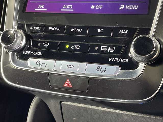 トヨタ クラウン ハイブリッド RS アドバンス 福岡県 2019(令1)年 4万km プレシャスブラックパール 禁煙車/サンルーフ/純正ナビゲーション/フルセグテレビ/全方位モニター/ドライブレコーダー前後/LEDヘッドライト/ハンドルヒーター/ブラインドスポットモニター/パワーシート/パーキングアシスト/ステアリングスイッチ/シートヒーター/シートクーラー/スマートキー/プッシュスタートエンジン