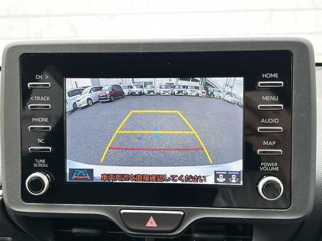 トヨタ ヤリス X 千葉県 2022(令4)年 1.9万km シルバーメタリック 6速MT/純正ディスプレイオーディオ/Bluetooth/バックカメラ/ETC/プリクラッシュセーフティー/レーントレーシングアシスト/ロードサインアシスト/LEDヘッドライト/オートハイビーム/キーレスキー/ドアバイザー/保証書/取扱説明書